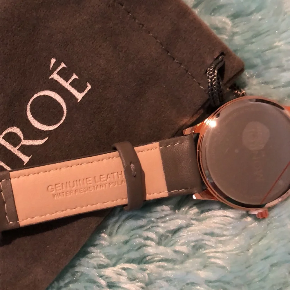 Beautiful watch 🌹 - Picture 5 of 5